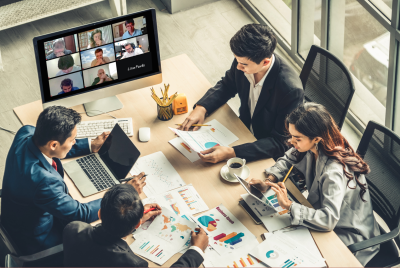 Overcoming the Challenges of Hybrid Meetings